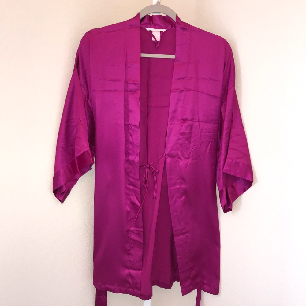Victoria’s Secret Pink Robe - size S